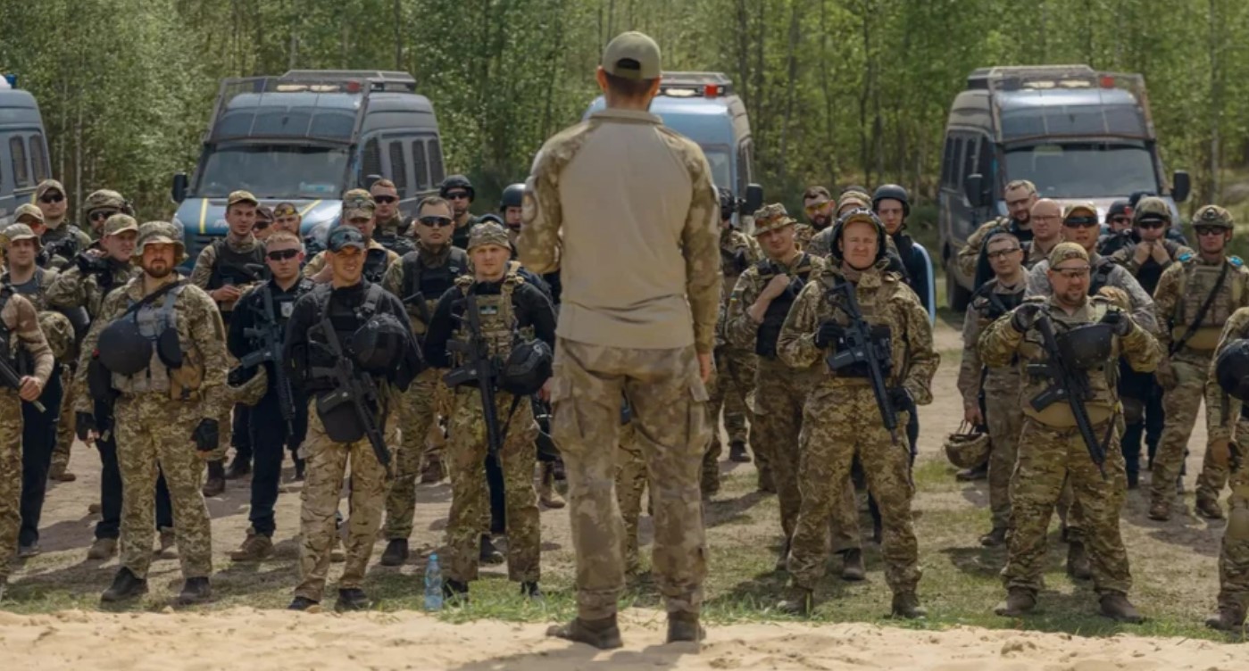 полиция В полигон